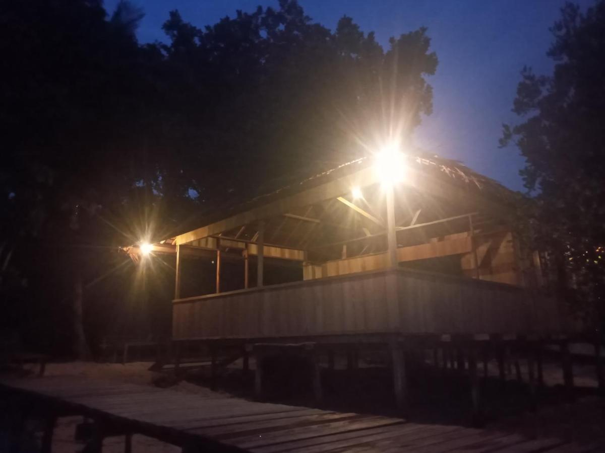 Arborek Diving Homestay R4 Besir Zewnętrze zdjęcie